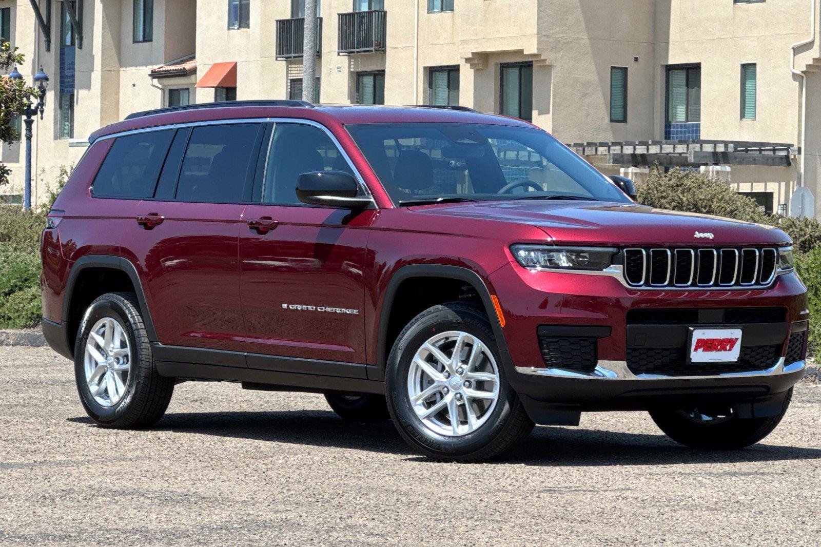 New 2025 Jeep Grand Cherokee L Laredo