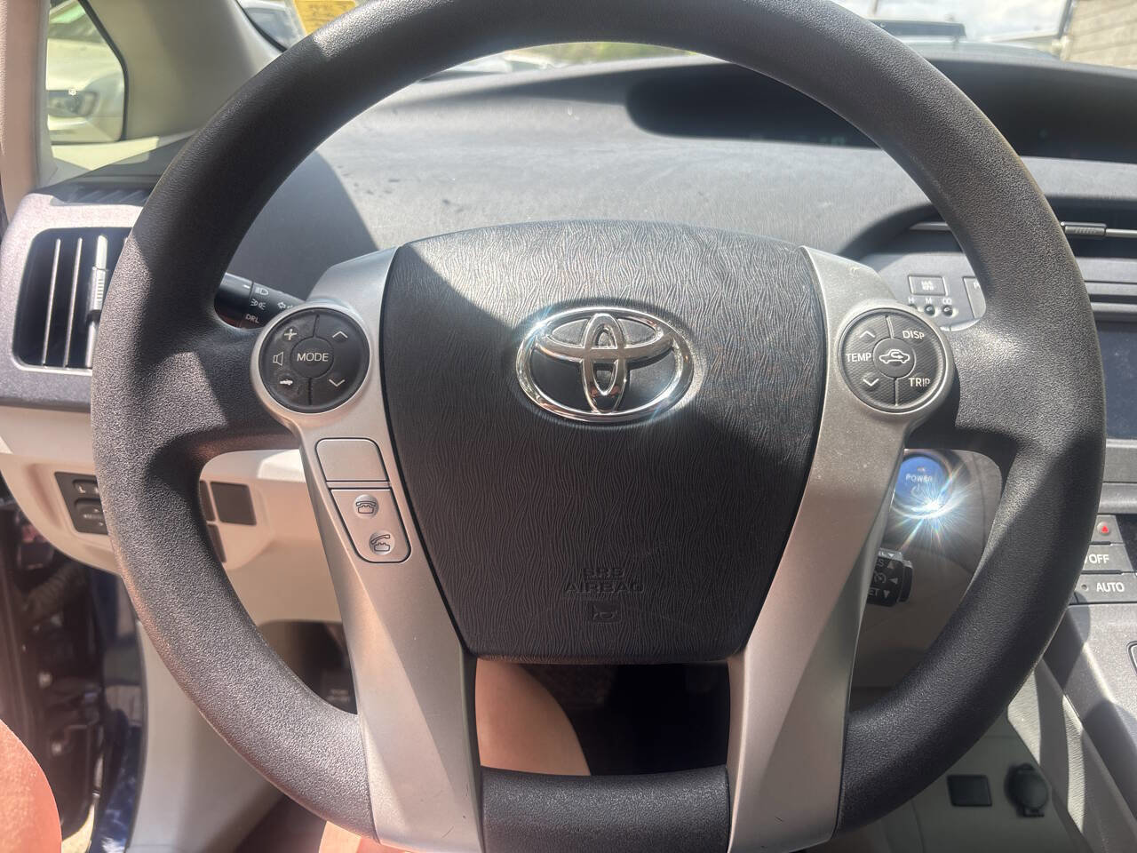 Used 2013 Toyota Prius Two image 10