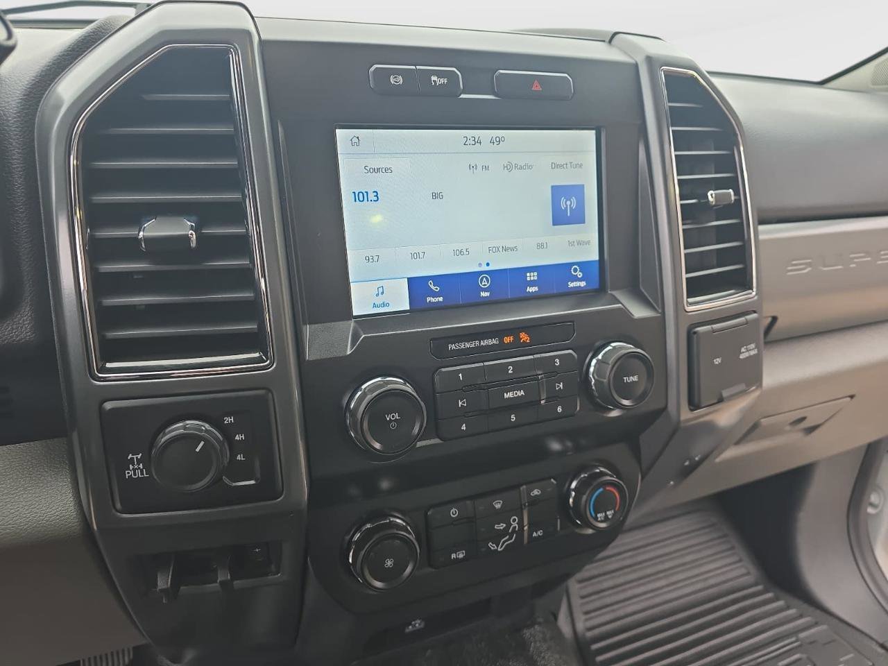 Used 2022 Ford F250 XLT w/ XLT Value Package AWD/4WD image 23