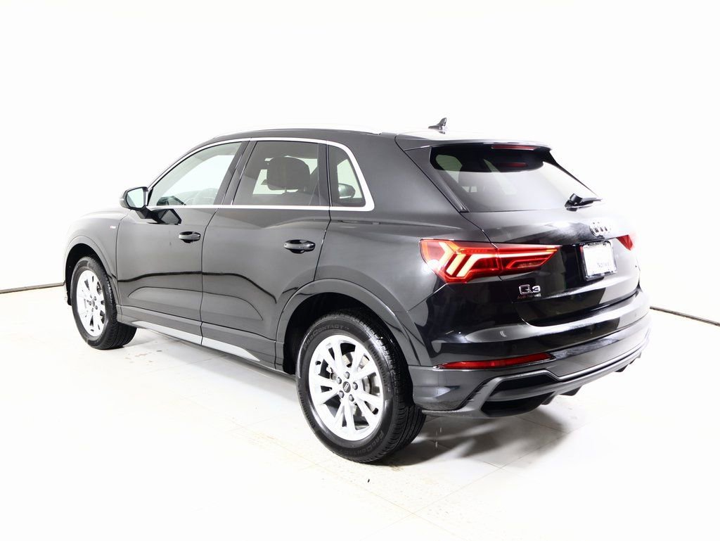 Used 2025 Audi Q3 2.0T Premium Plus w/ Premium Plus Package image 14