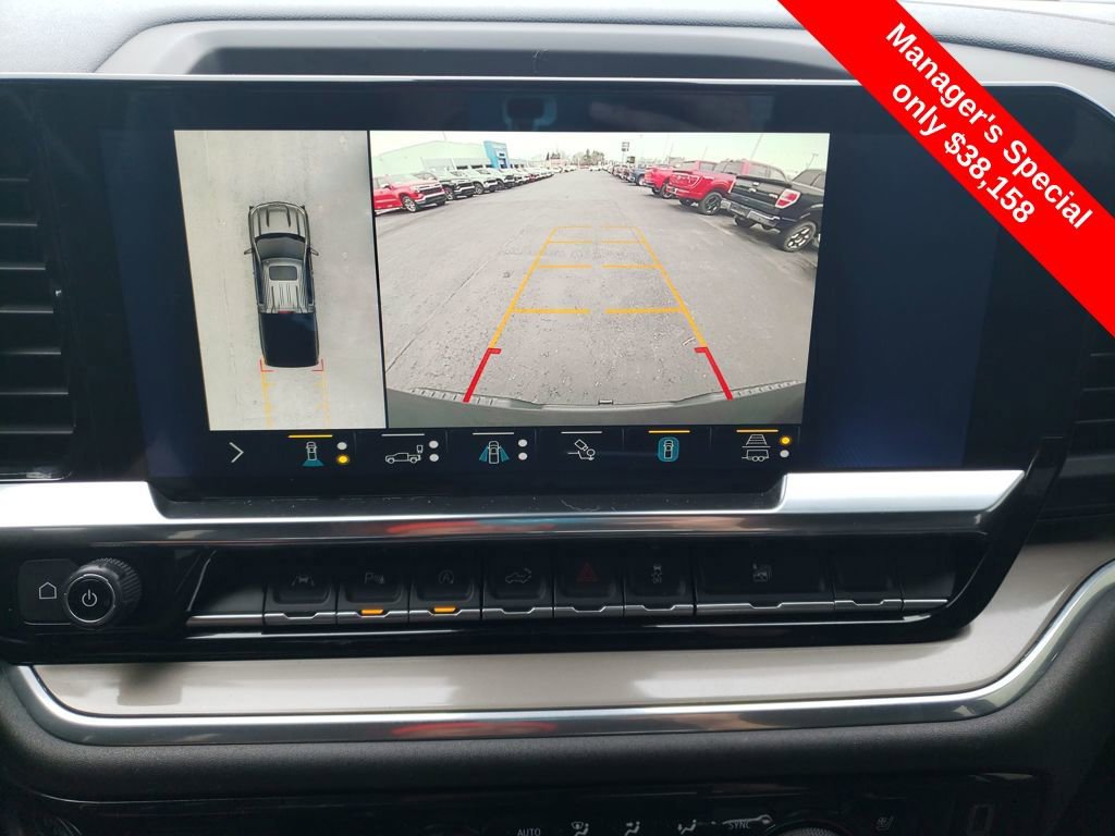 Used 2022 Chevrolet Silverado 1500 High Country w/ Technology Package AWD/4WD image 21