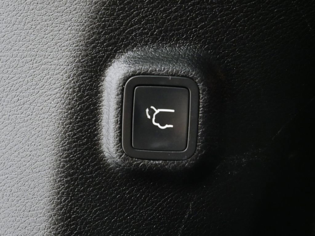 Certified 2022 Jeep Cherokee Trailhawk w/ Comfort/Convenience Group image 12