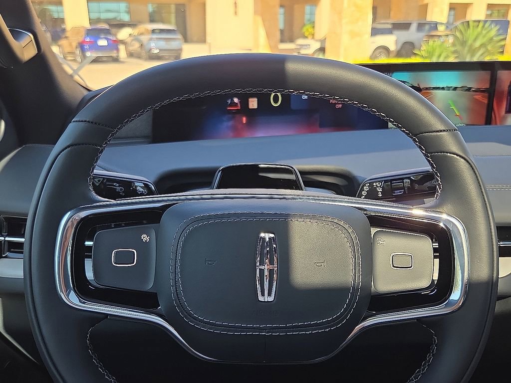 New 2025 Lincoln Navigator Reserve w/ Jet Appearance Package image 19