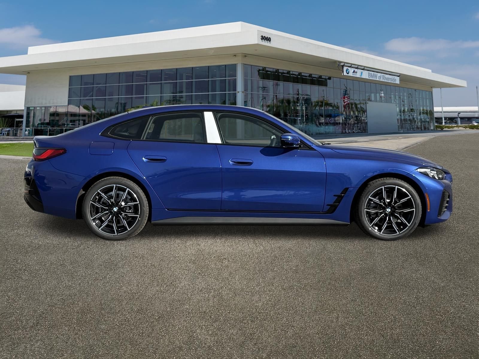 New 2026 BMW i4 eDrive40 RWD image 12