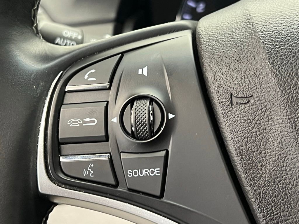 Used 2018 Acura RLX Sport Hybrid w/ Advance Pkg AWD/4WD image 23