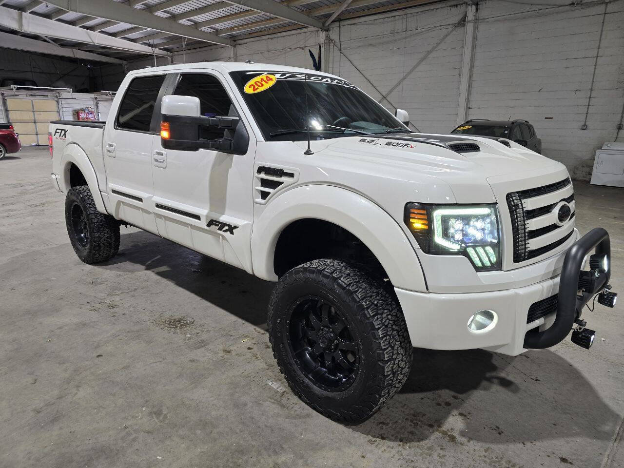 Used 2014 Ford F150 Lariat w/ Equipment Group 502A Luxury AWD/4WD image 25