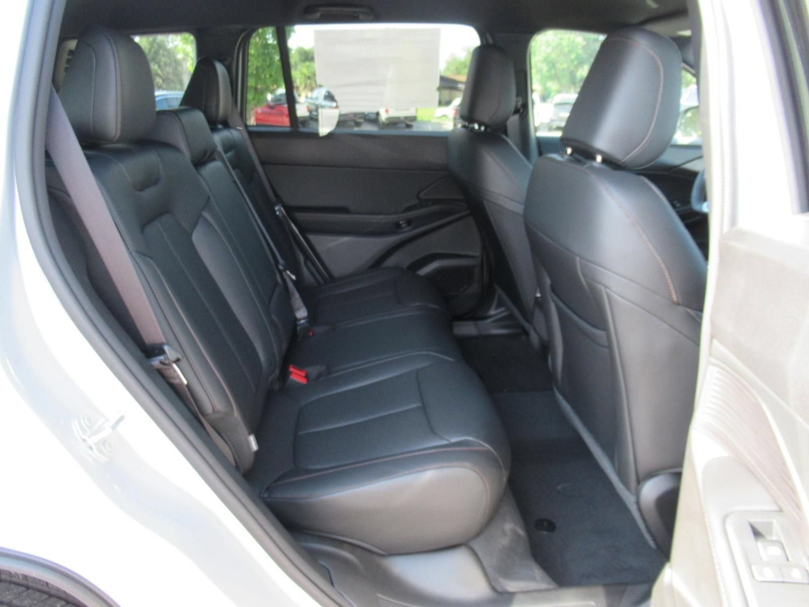New 2026 Jeep Cherokee Limited AWD/4WD image 30