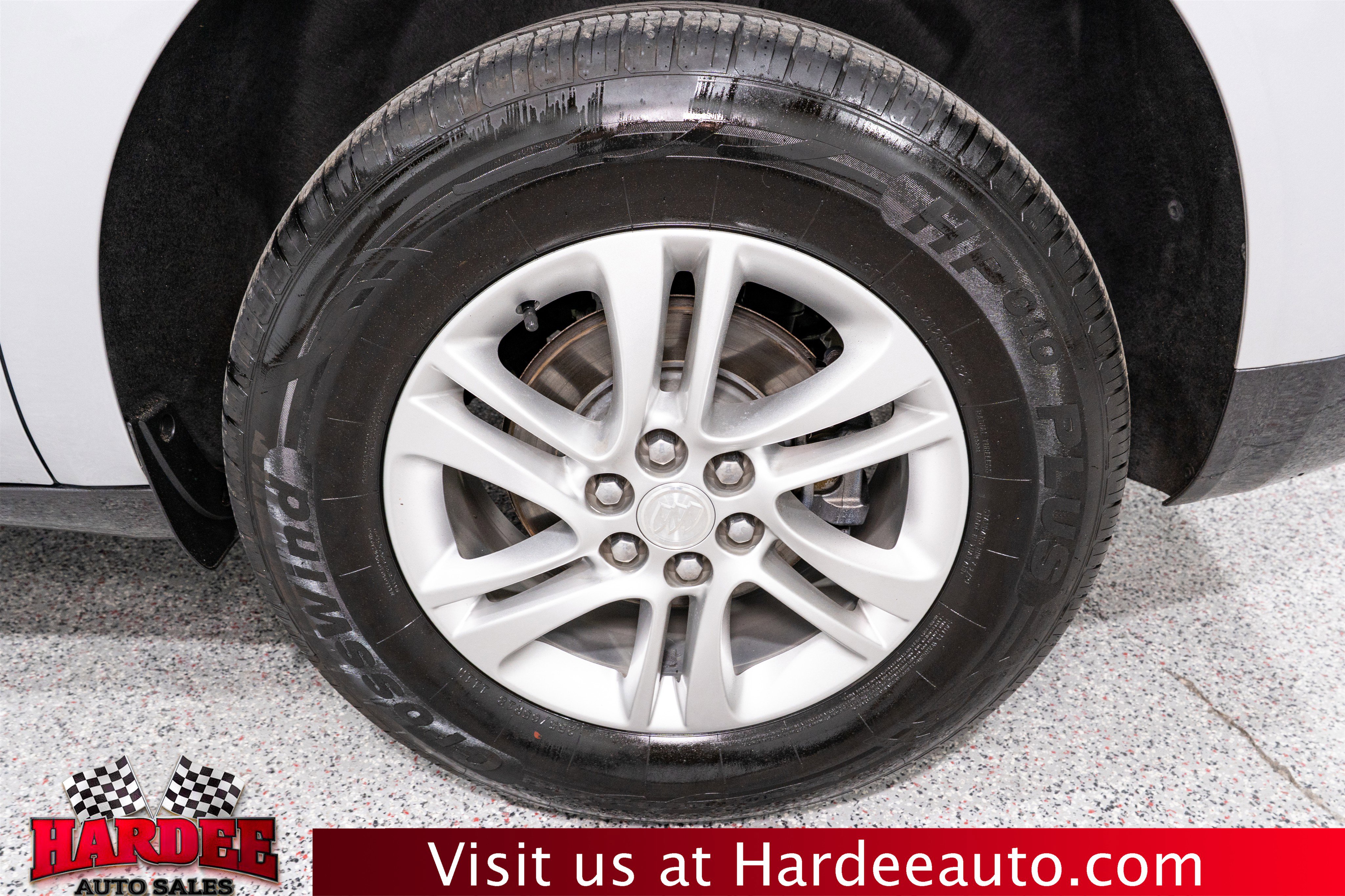 Used 2020 Buick Enclave Essence w/ Sound and Sites Package image 10