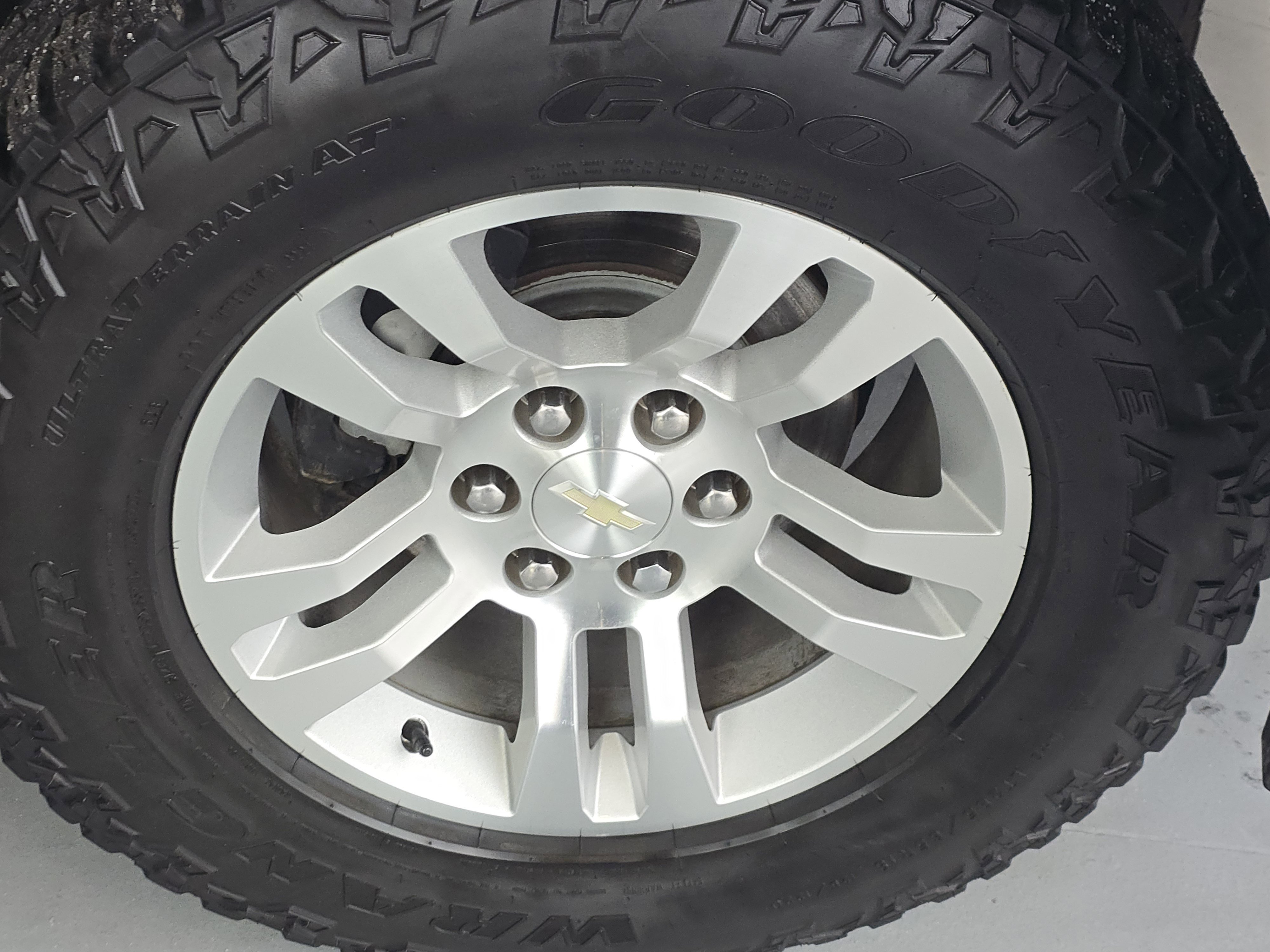 Used 2017 Chevrolet Silverado 1500 LT w/ All Star Edition image 10