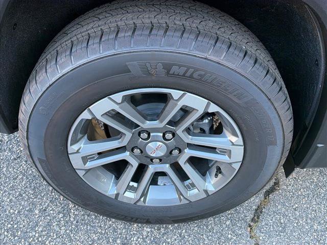 New 2027 GMC Terrain Elevation w/ LPO, Floor Liner Package FWD image 16