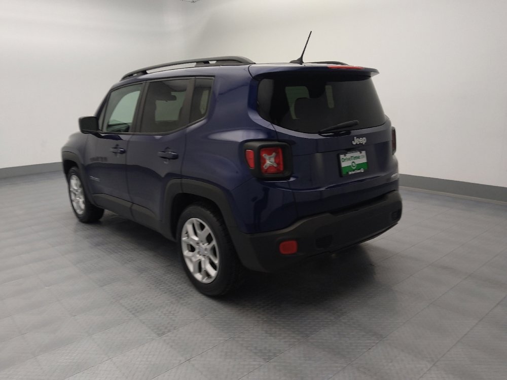 Used 2017 Jeep Renegade Latitude image 5