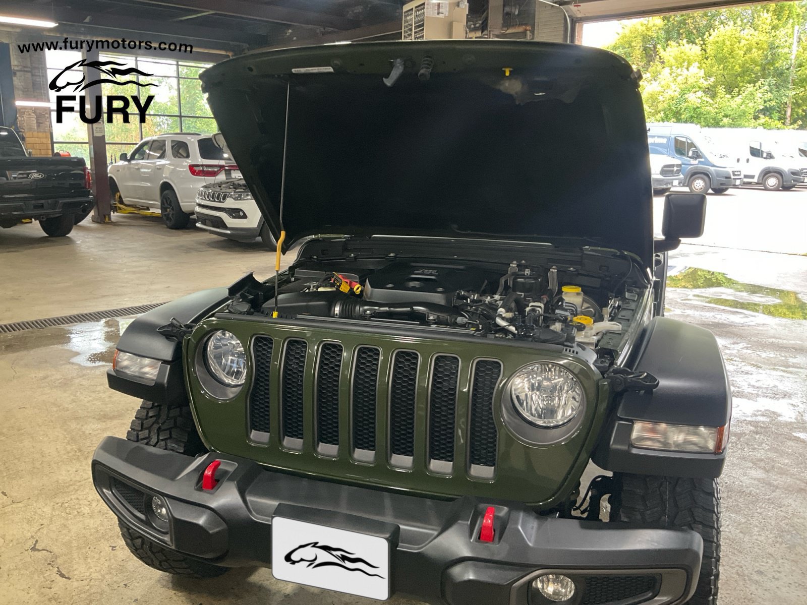 Used 2021 Jeep Wrangler Unlimited Rubicon w/ Cold Weather Group AWD/4WD image 33