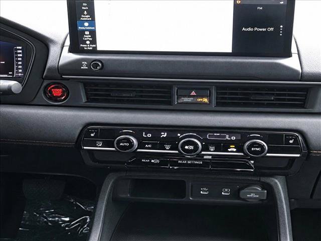 New 2026 Honda Pilot Sport image 15