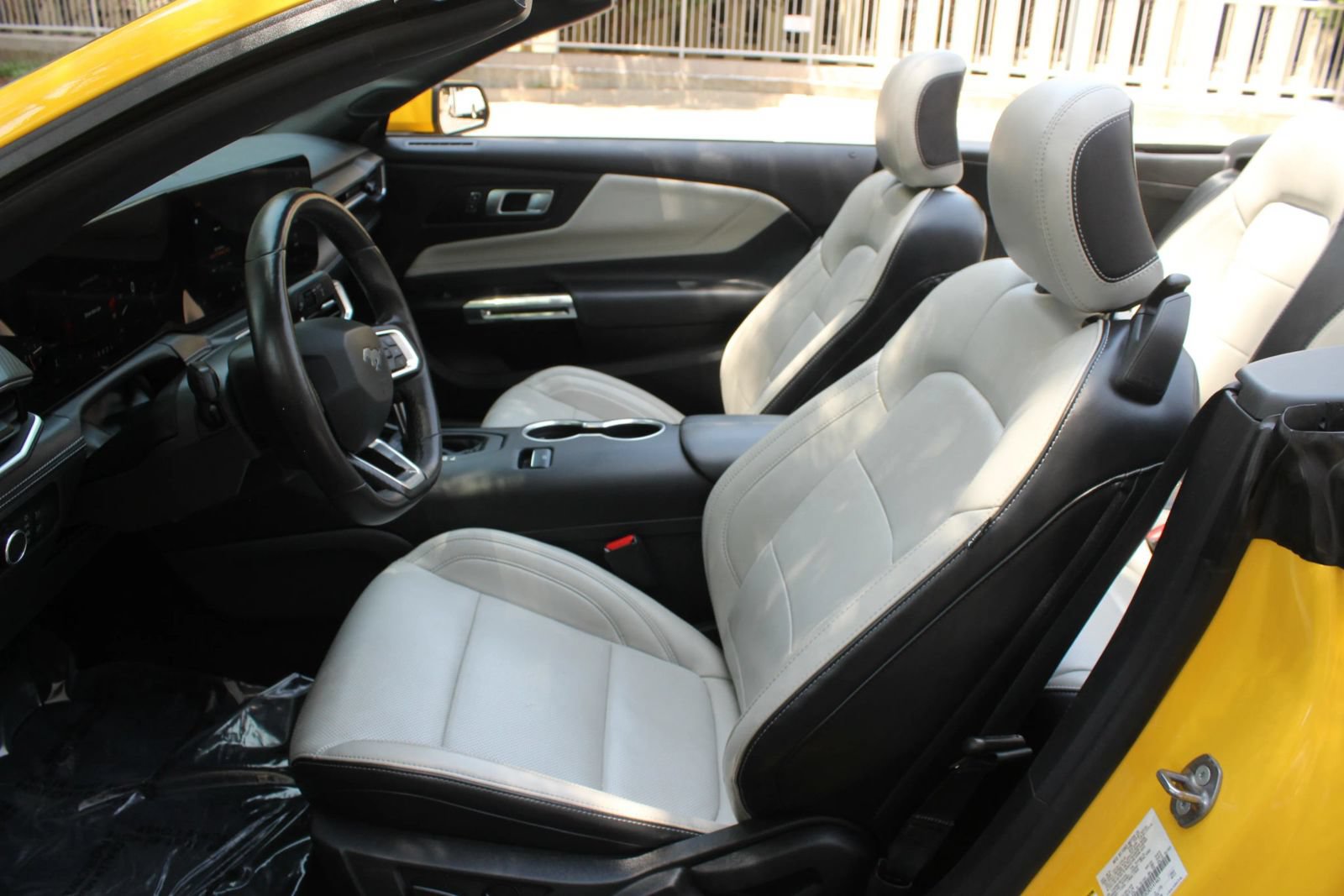 Used 2024 Ford Mustang Premium RWD image 15