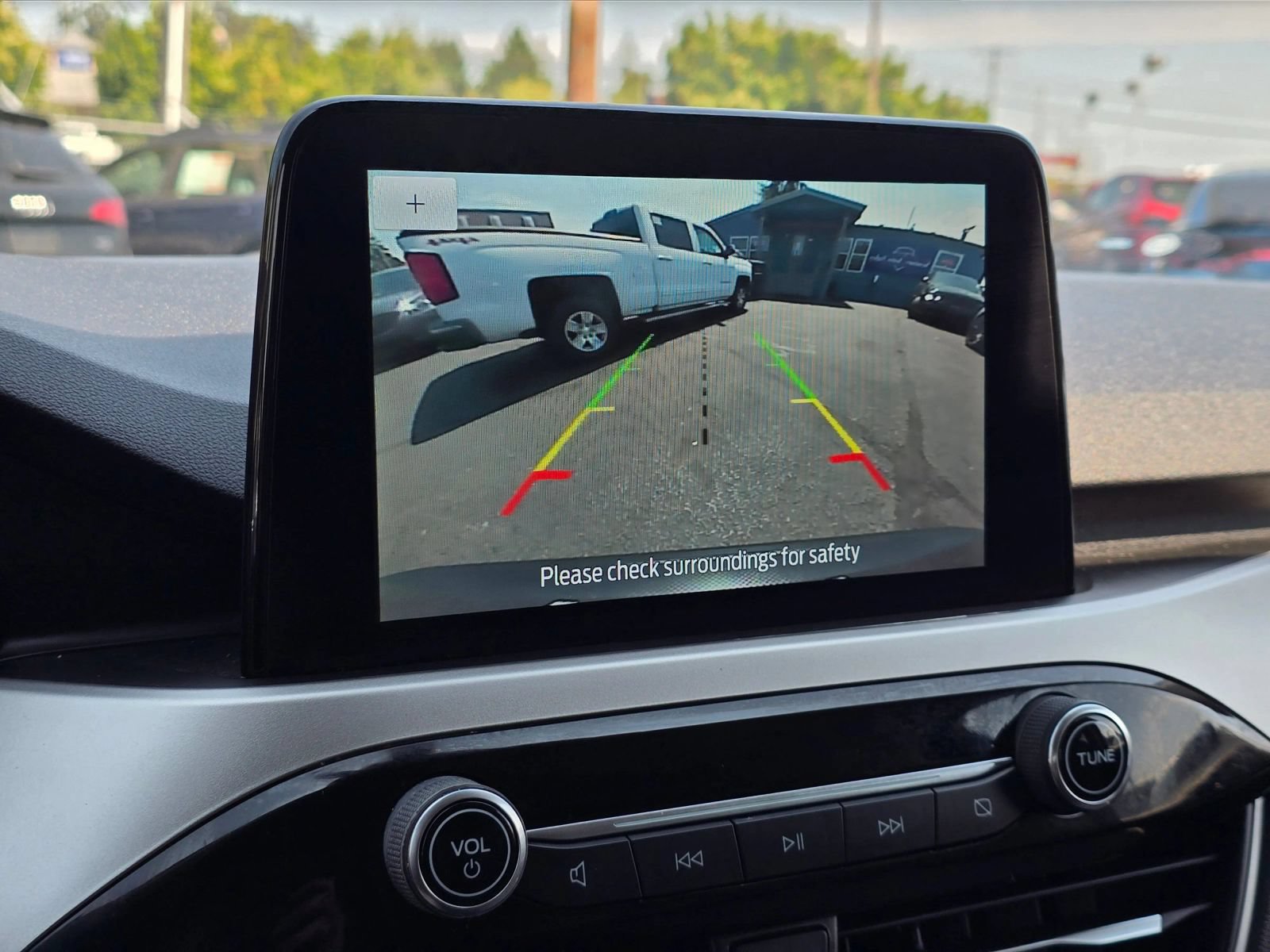 Used 2020 Ford Escape SE FWD image 31