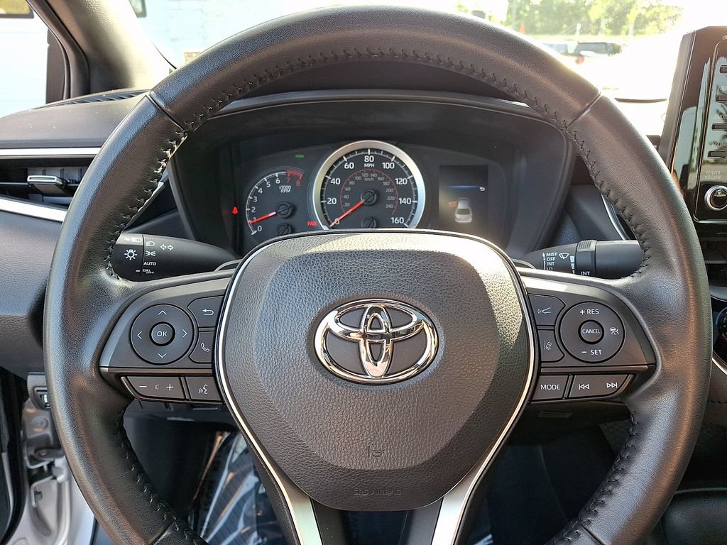 Certified 2022 Toyota Corolla SE w/ SE Premium Package FWD image 23