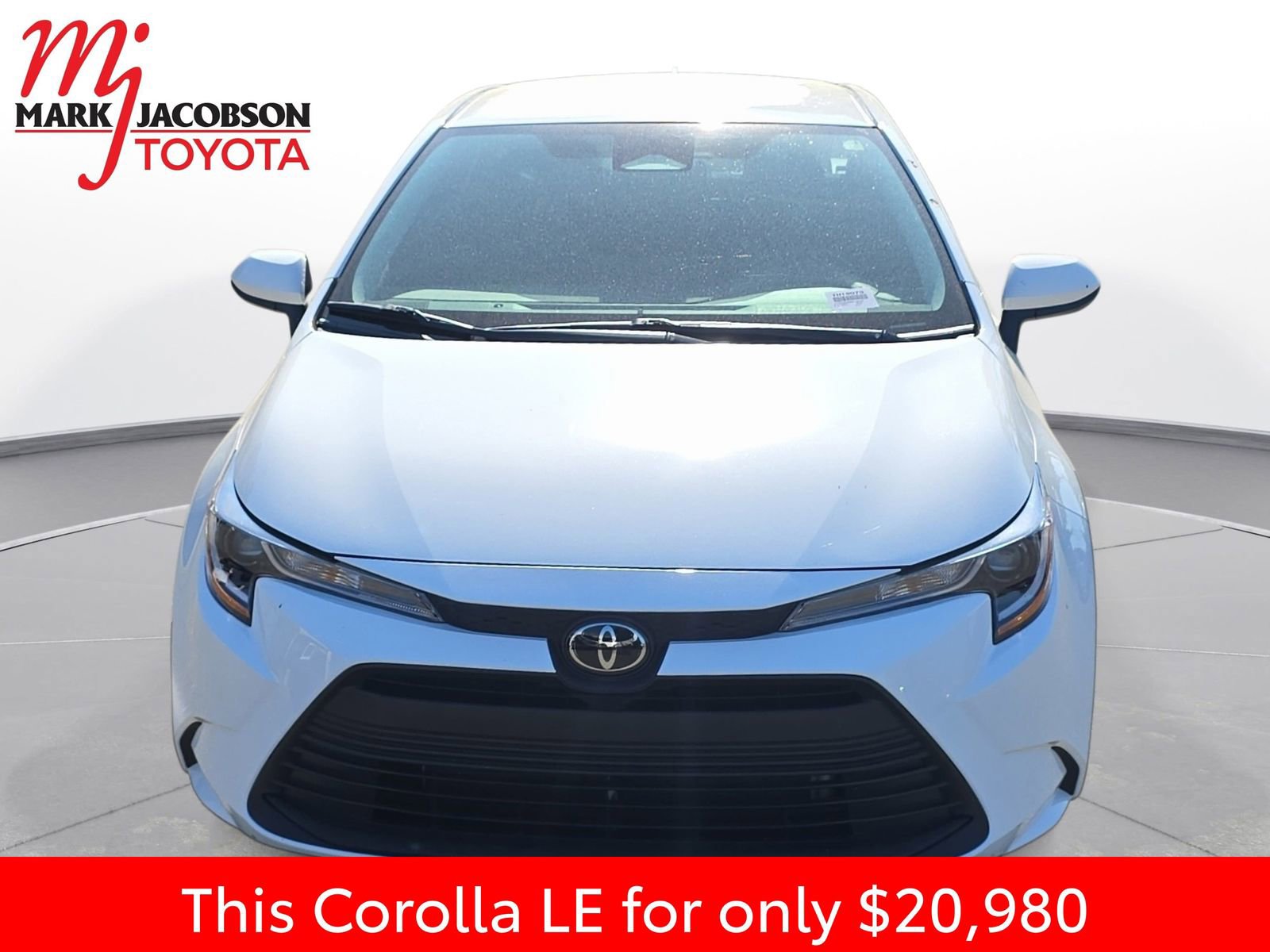 Used 2024 Toyota Corolla LE image 3