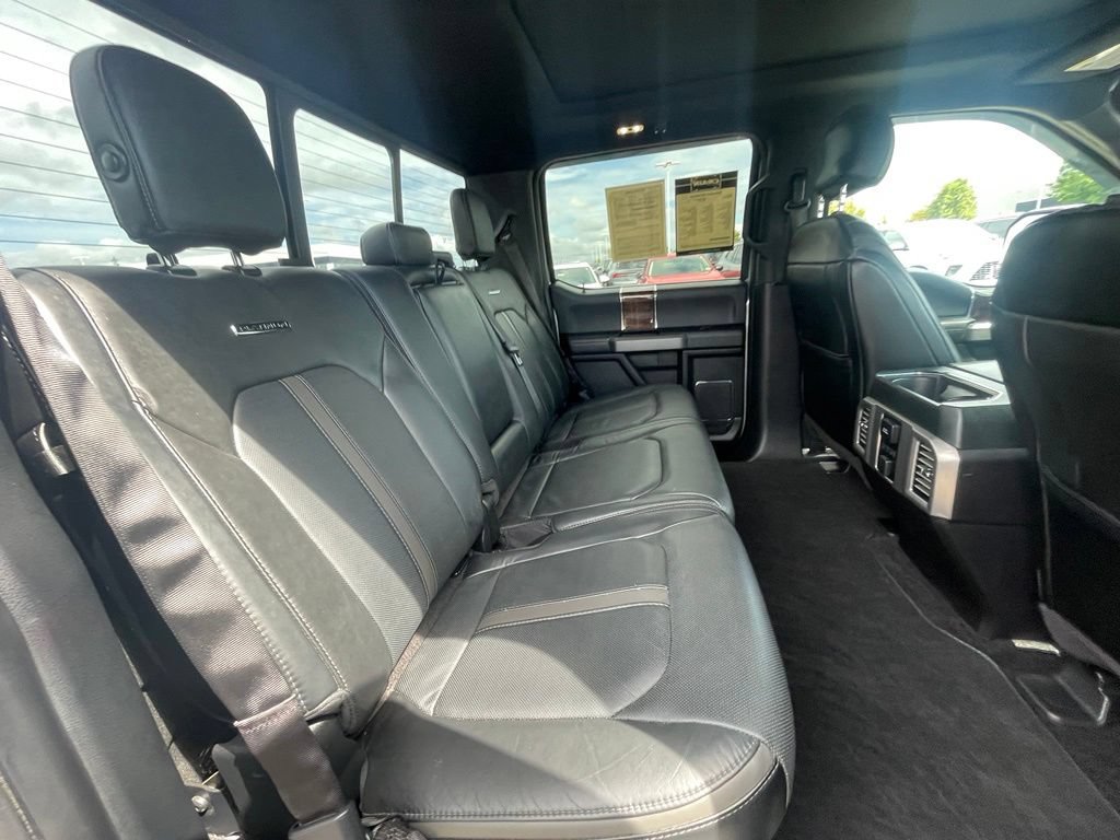 Used 2016 Ford F150 Platinum w/ Equipment Group 701A Luxury AWD/4WD image 28