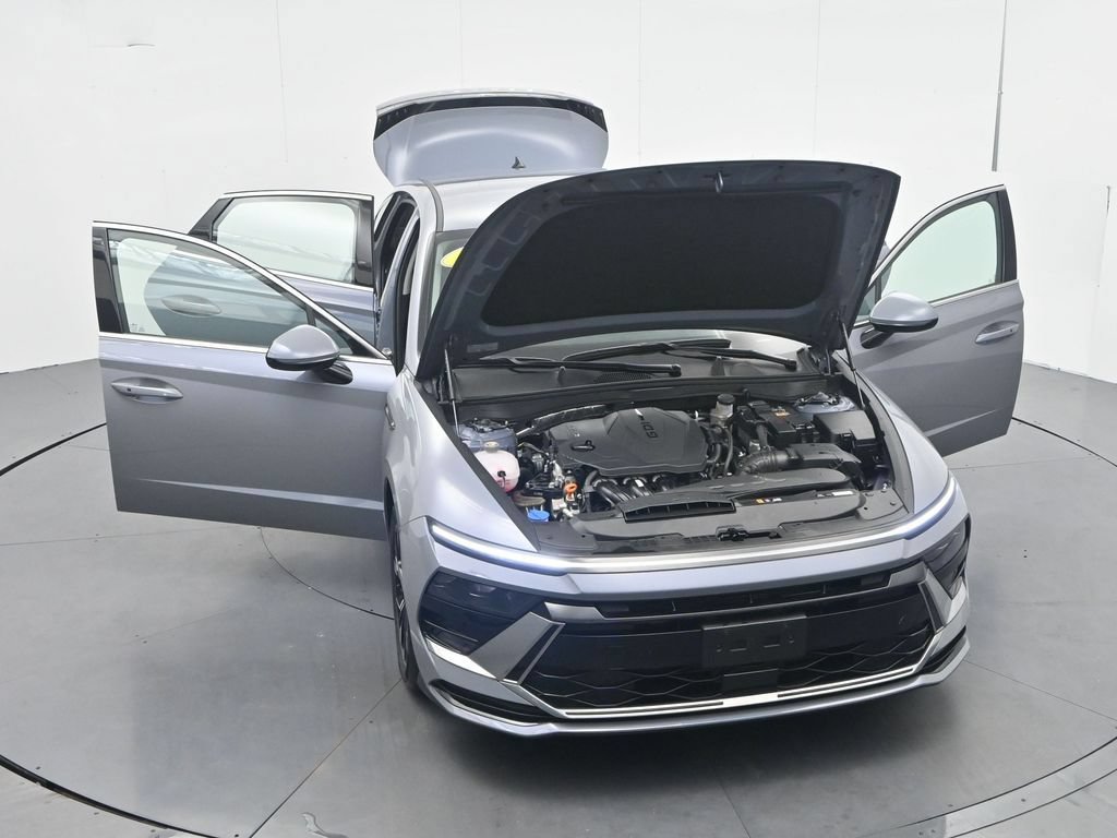 Used 2025 Hyundai Sonata SEL FWD image 48