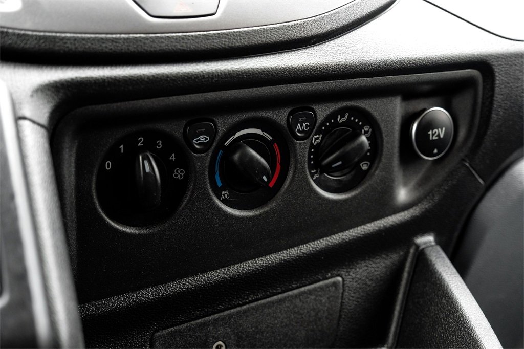 Used 2019 Ford Transit 350 XLT image 21