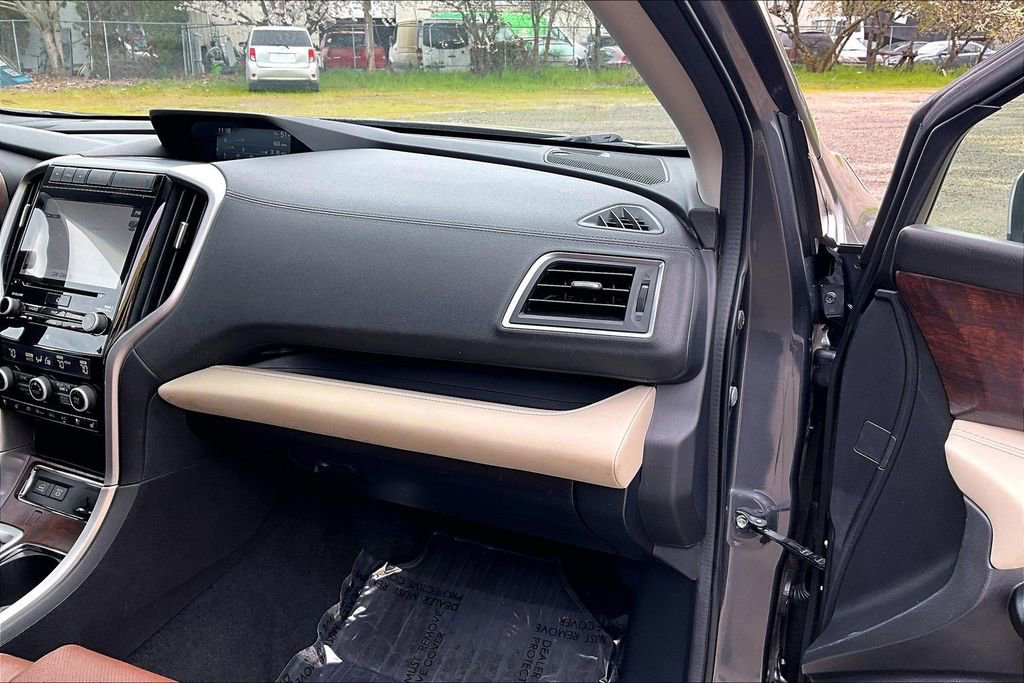 Used 2019 Subaru Ascent Touring w/ Popular Package #3 image 19
