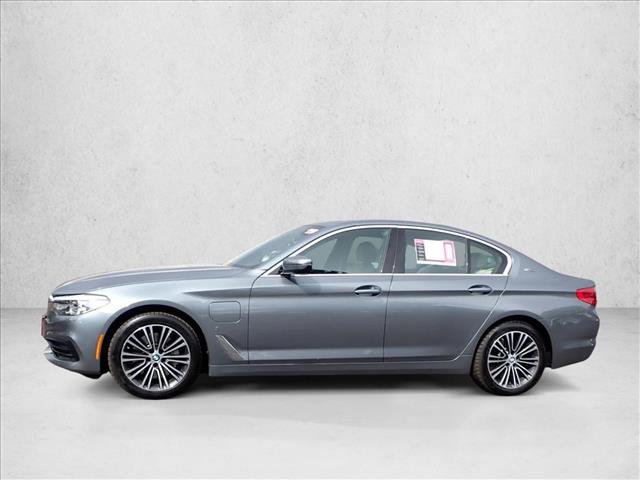 Used 2019 BMW 530e xDrive AWD/4WD image 2