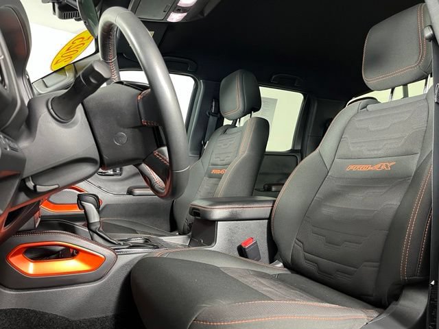 Used 2025 Nissan Frontier PRO-4X w/ Pro Convenience Package AWD/4WD image 17