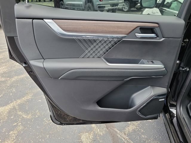 New 2026 GMC Acadia Denali w/ Super Cruise Package image 16