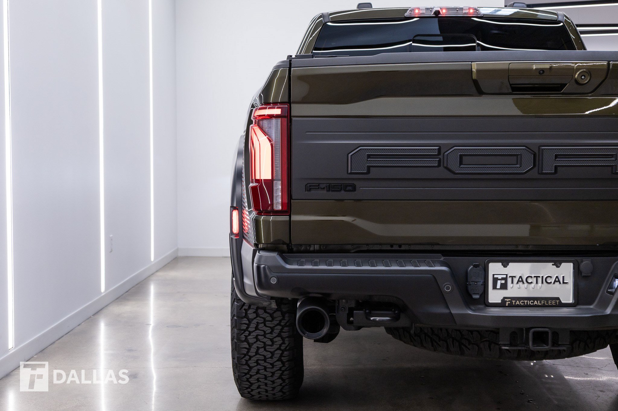 Used 2026 Ford F150 Raptor w/ Equipment Group 803A Raptor R AWD/4WD image 13