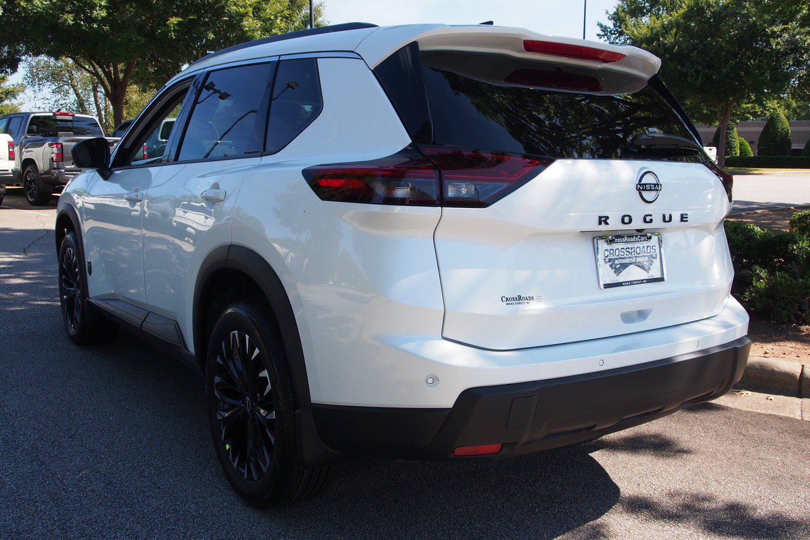 New 2026 Nissan Rogue Dark Armor FWD image 5