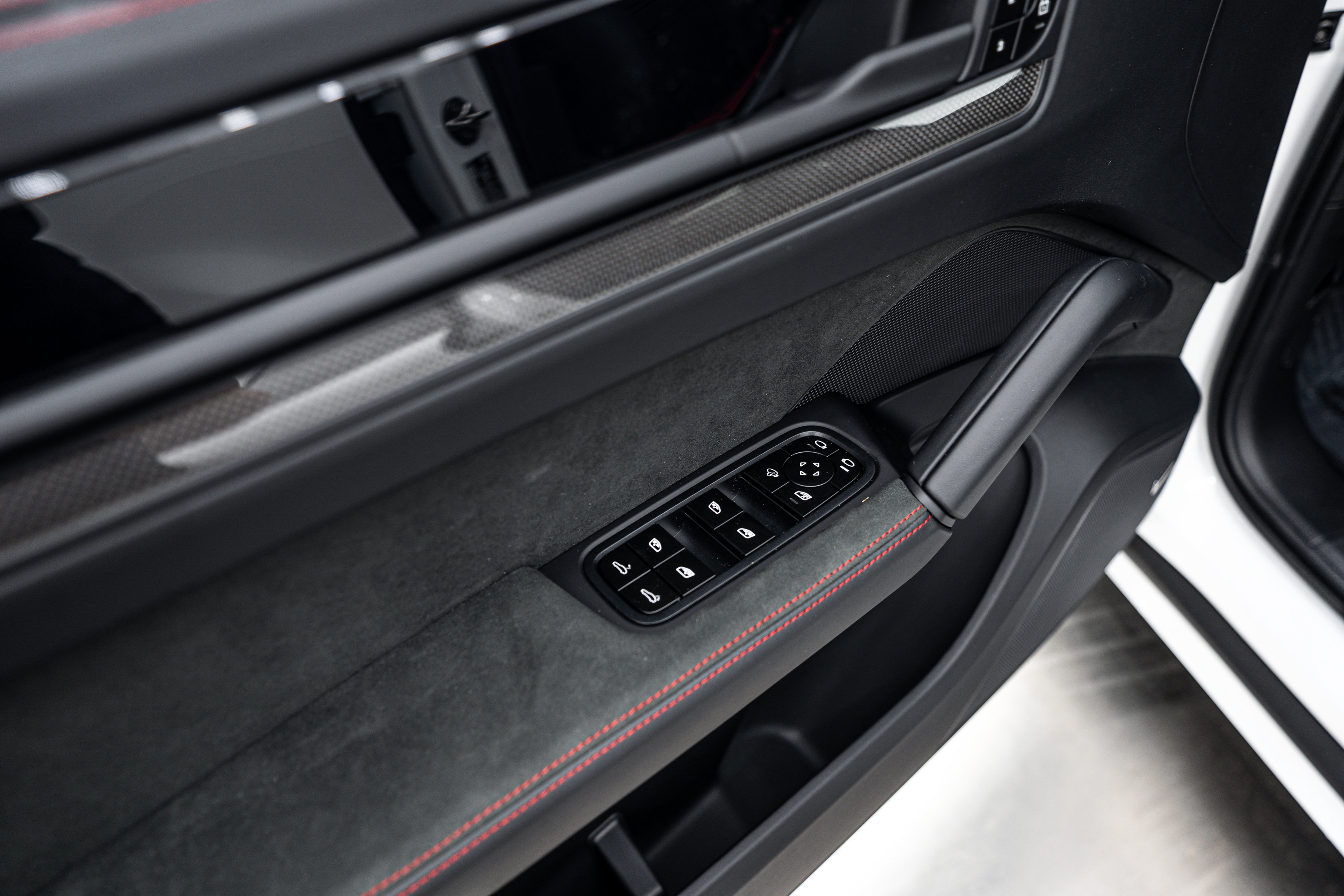 New 2026 Porsche Cayenne GTS AWD/4WD image 20