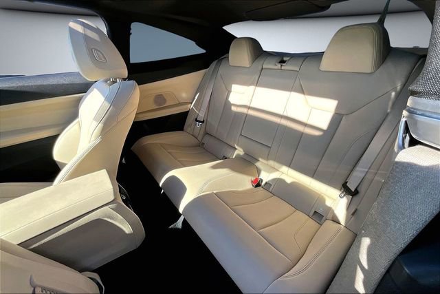 Used 2021 BMW 430i Coupe w/ Convenience Package image 22