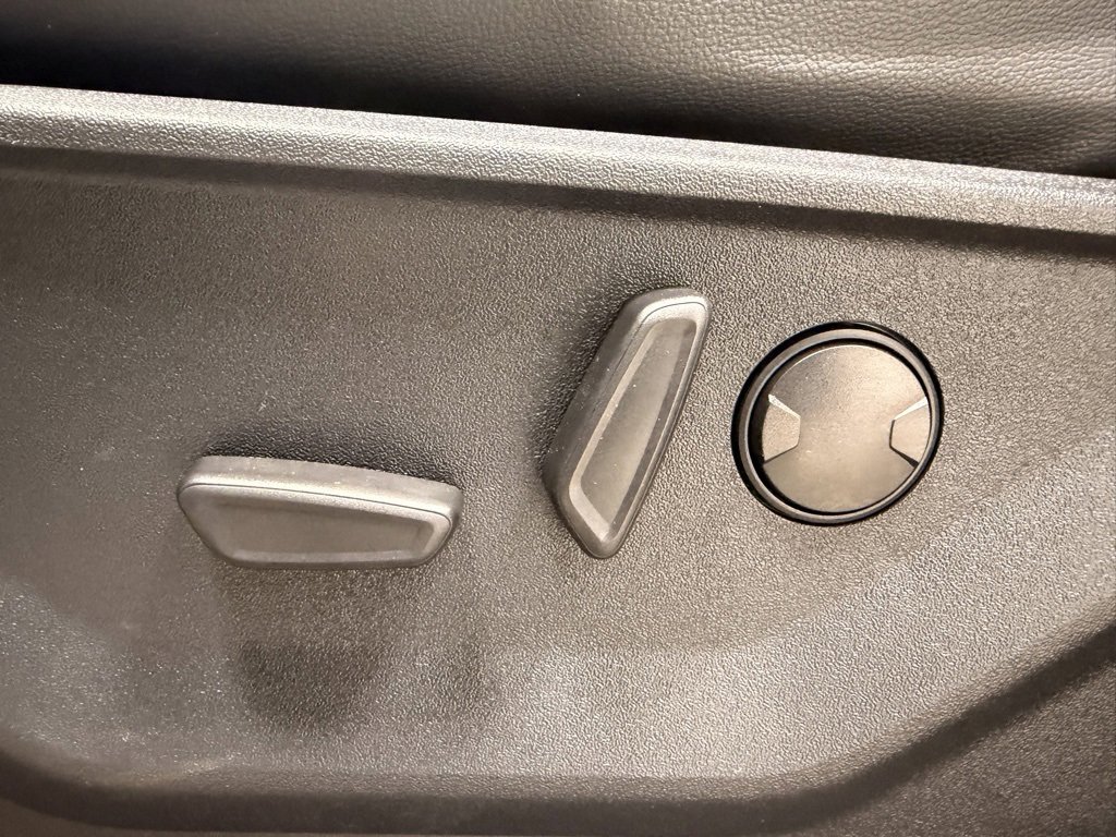 Used 2023 Ford F150 XLT w/ Equipment Group 302A High image 29