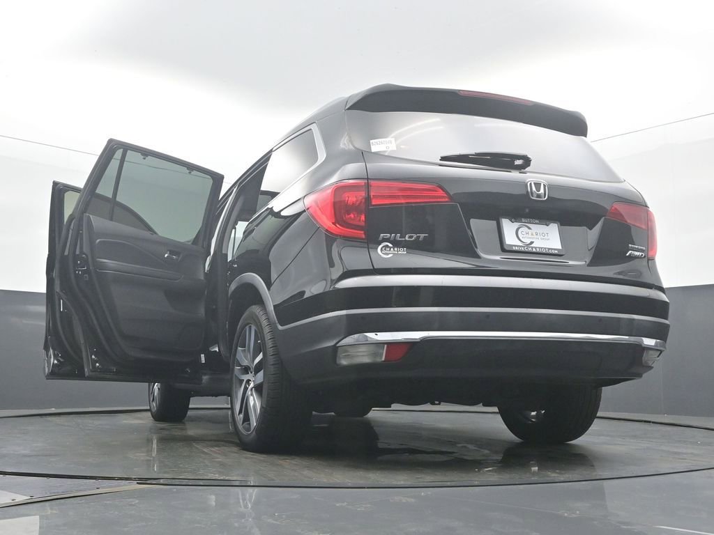 Used 2017 Honda Pilot Touring image 62