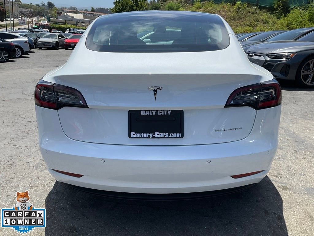 Used 2022 Tesla Model 3 Long Range AWD/4WD image 4