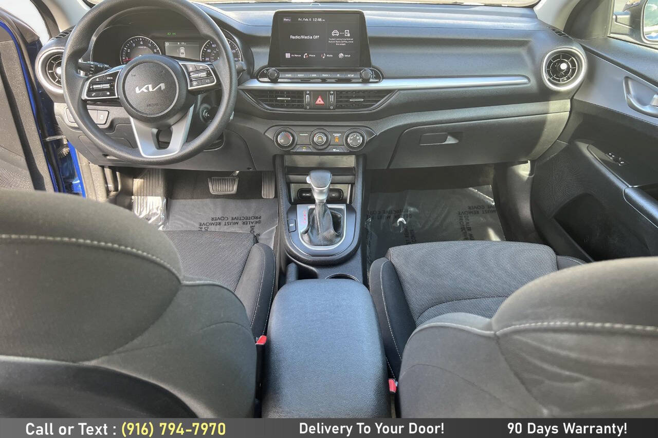 Used 2024 Kia Forte LXS FWD image 15