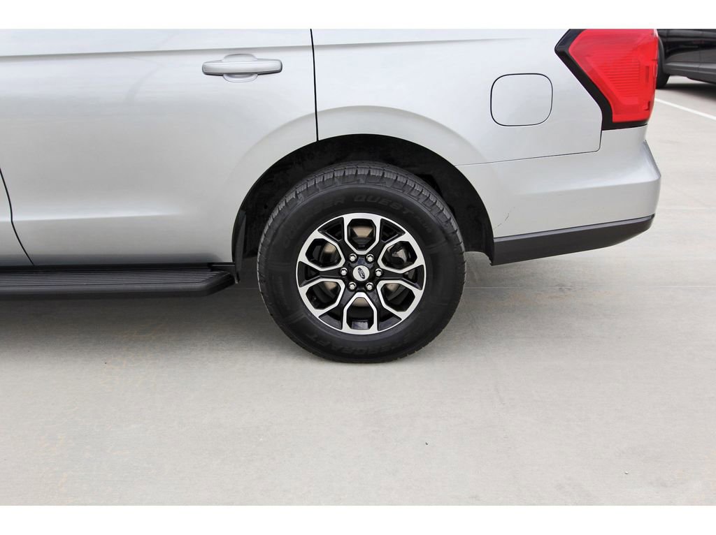 Certified 2023 Ford Expedition XLT image 31
