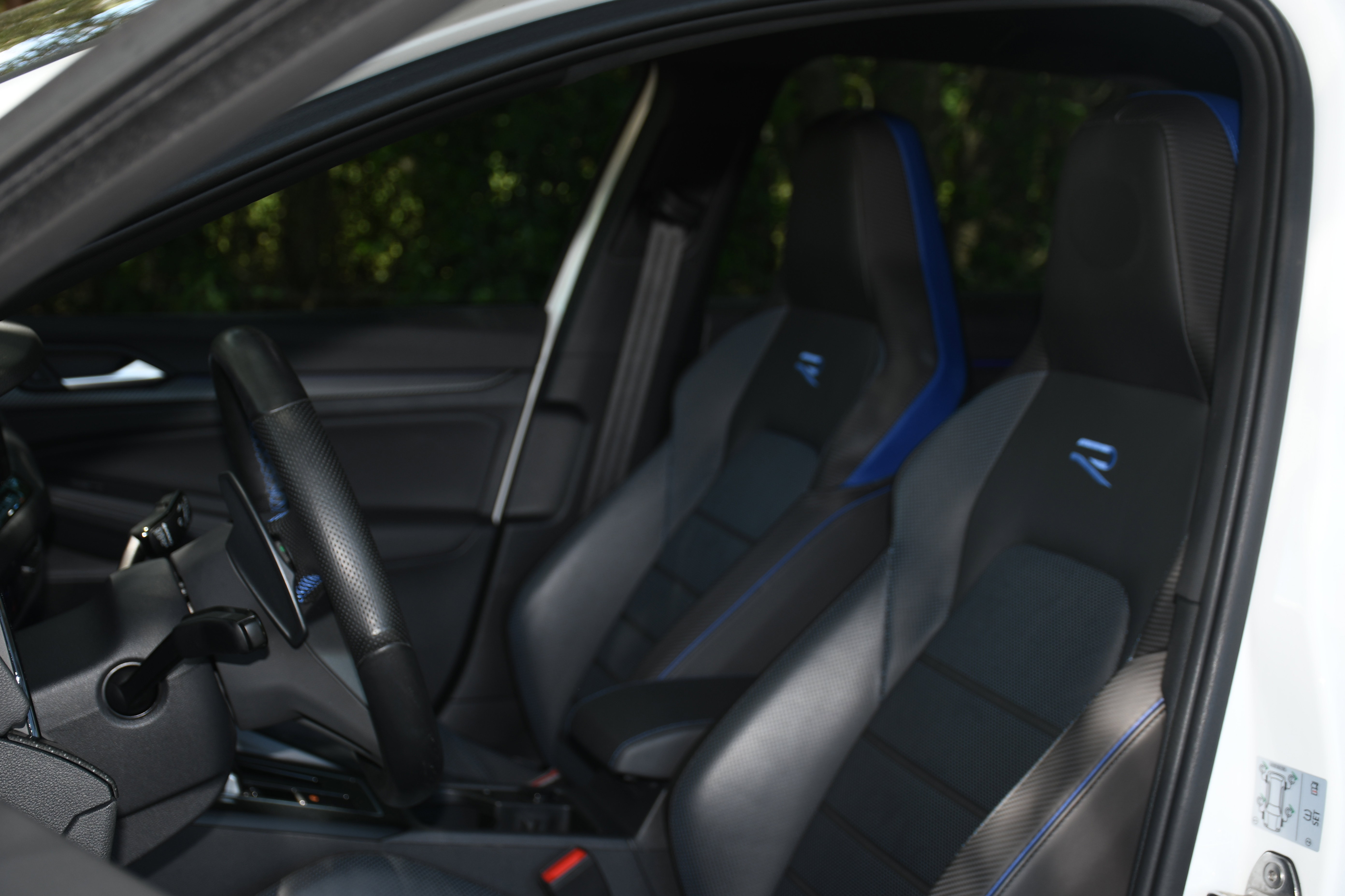 Used 2024 Volkswagen Golf R AWD/4WD image 13