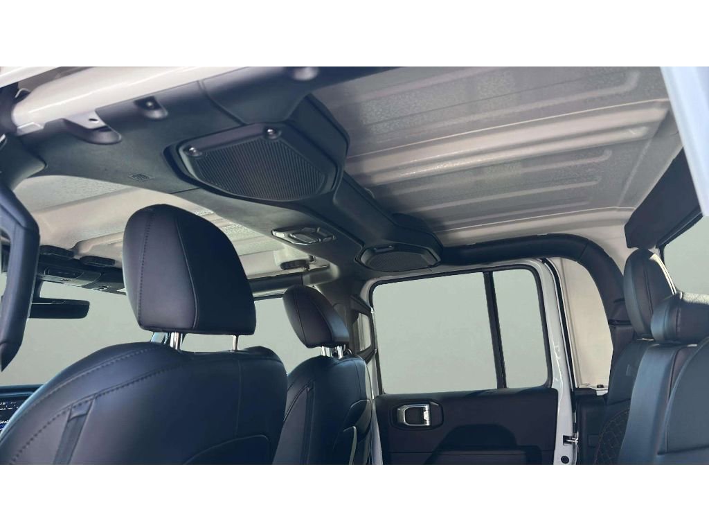 Used 2023 Jeep Gladiator Overland image 21