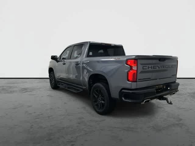 Used 2021 Chevrolet Silverado 1500 Custom Trail Boss w/ LPO, Dark Essentials Package AWD/4WD image 2
