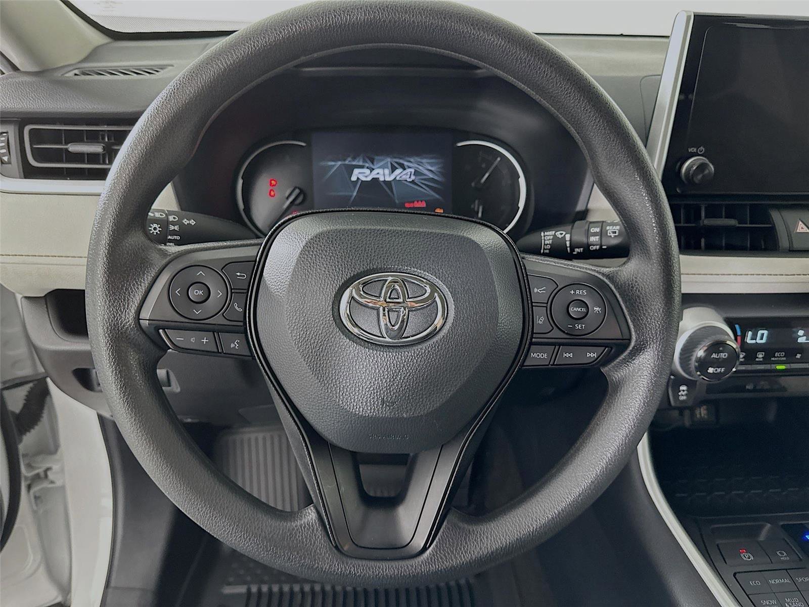 Certified 2025 Toyota RAV4 XLE AWD/4WD image 17