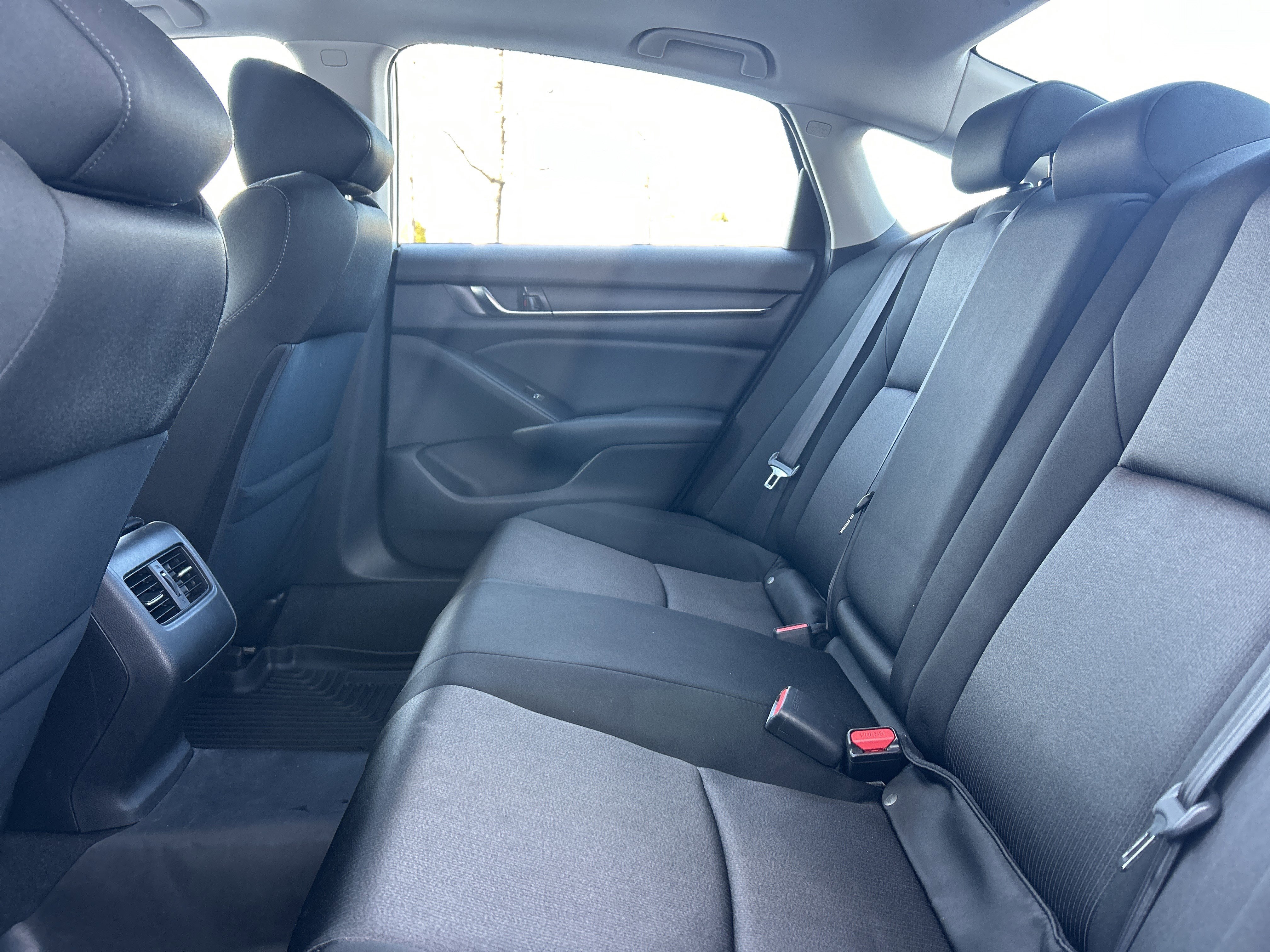 Certified 2018 Honda Accord EX image 26