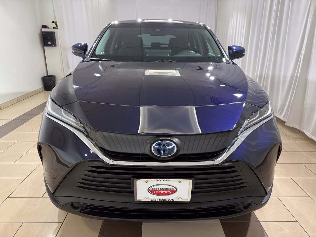 Certified 2023 Toyota Venza LE AWD/4WD image 8