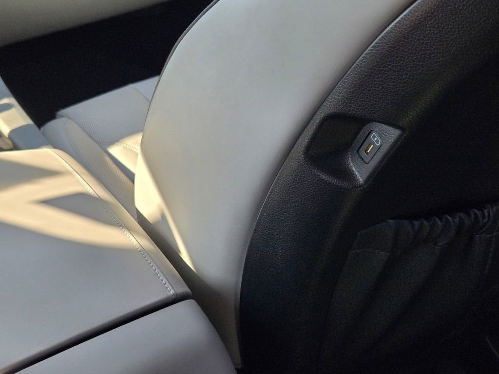 Used 2023 Hyundai Palisade SEL image 29