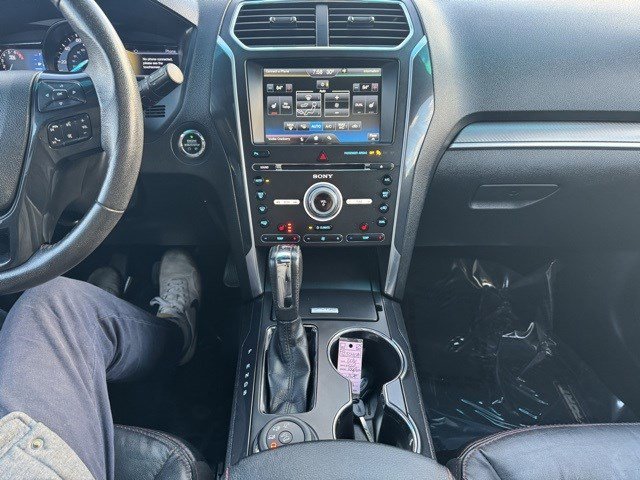 Used 2016 Ford Explorer Sport image 17