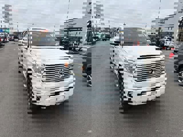 Used 2014 Toyota Tundra Platinum image 20