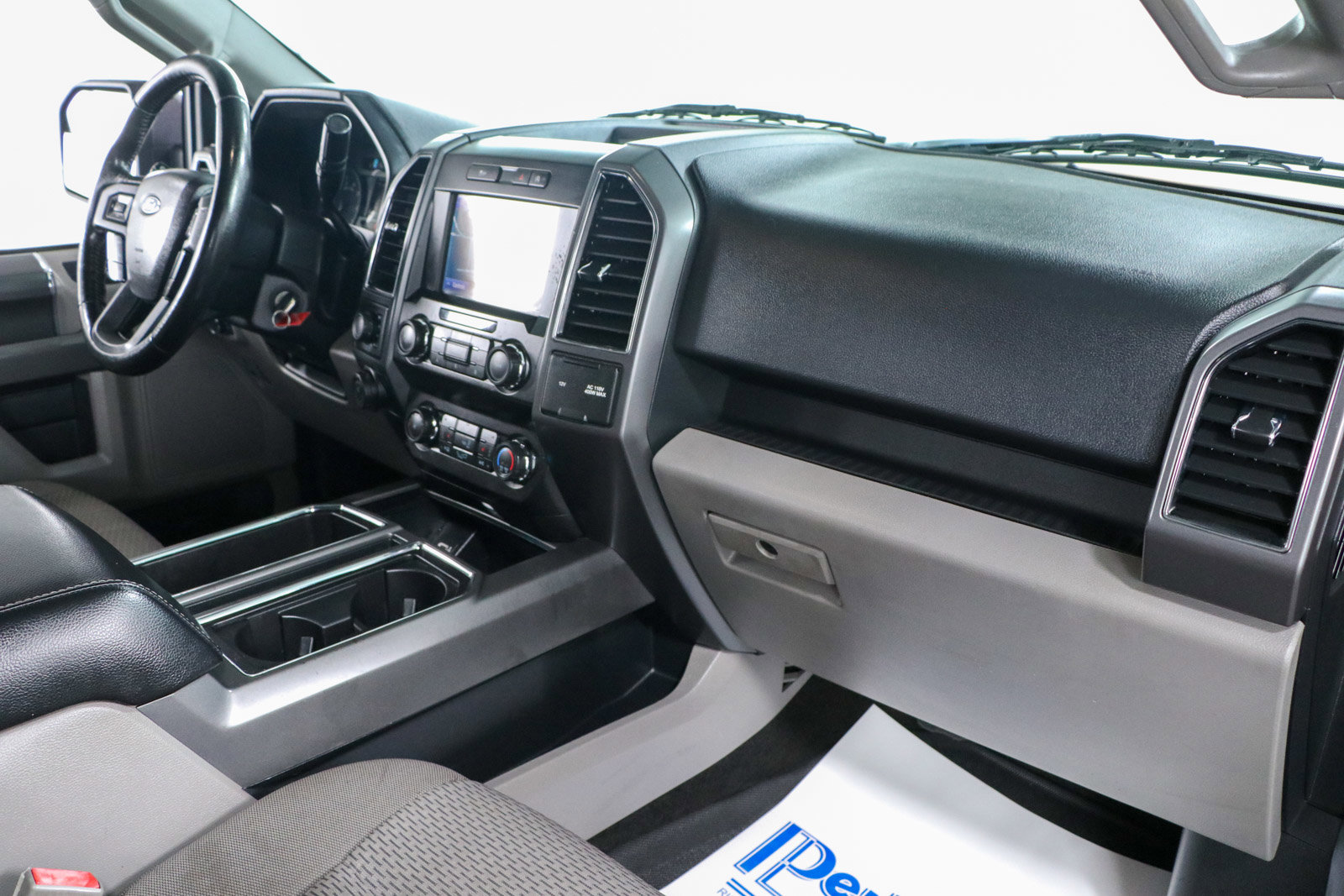 Used 2019 Ford F150 XLT w/ Equipment Group 302A Luxury image 26