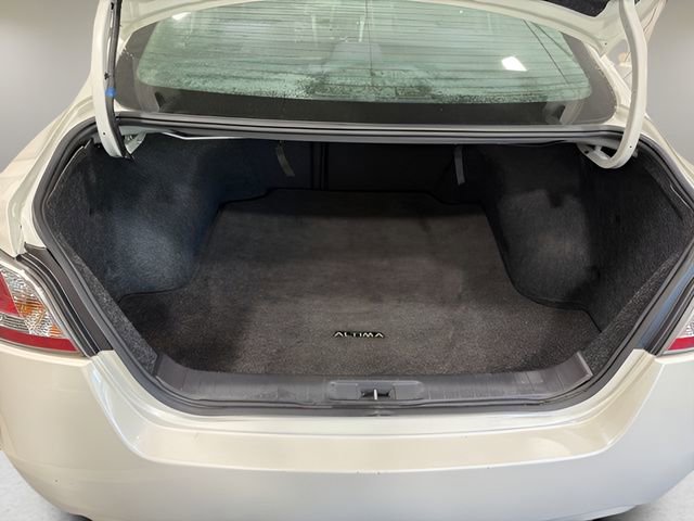 Used 2015 Nissan Altima 2.5 S w/ Power Driver Seat Package FWD image 29