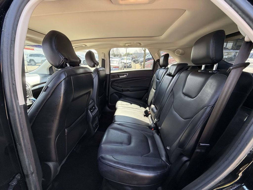 Used 2016 Ford Edge Titanium w/ Equipment Group 301A image 14