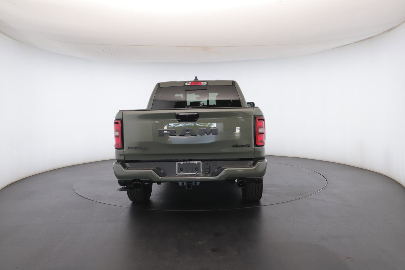 New 2026 RAM 1500 Laramie w/ Night Edition AWD/4WD image 28